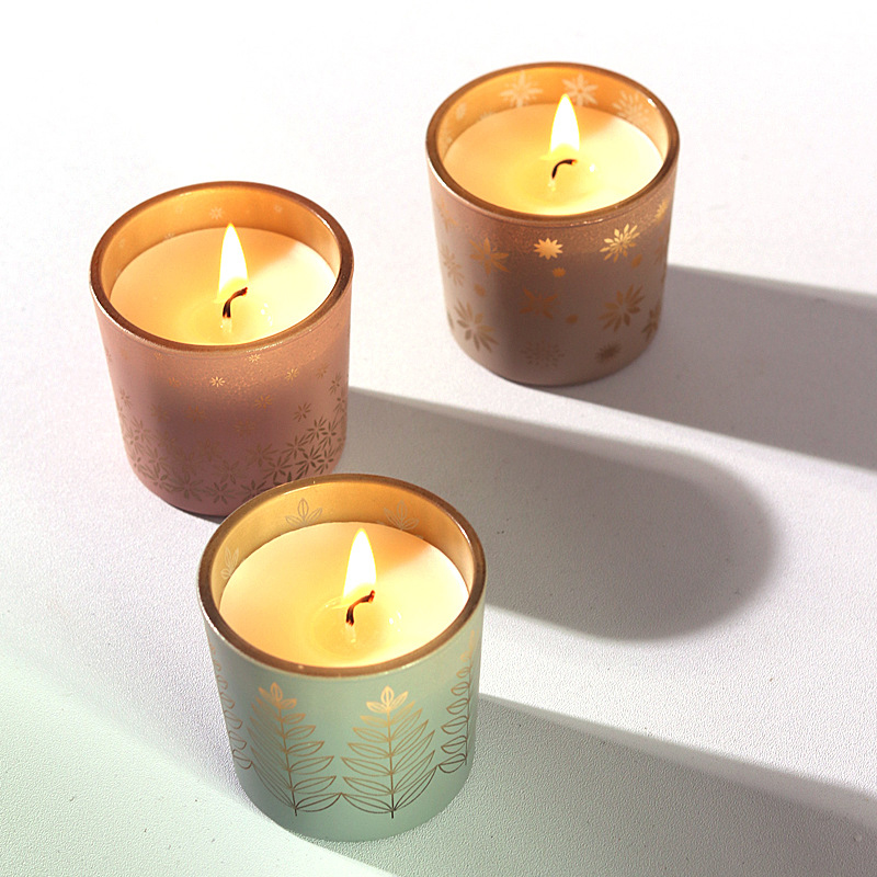 Kleurrijke keramische kaarsen  - Home Fragrance Candles recensie en prijs